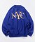 リラックスフィット NYCロゴ クルーネックスウェット