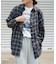 チェックシャツ