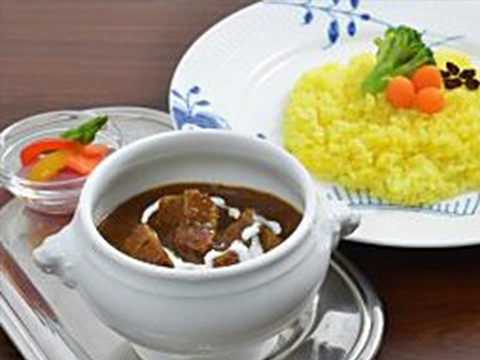 Tsubakiya Café