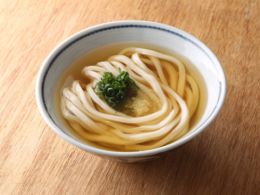 おすすめメニュー 温かけうどん