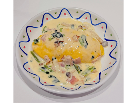 White Omelette Rice