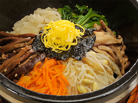 ぴょんぴょん舎オンマーキッチン