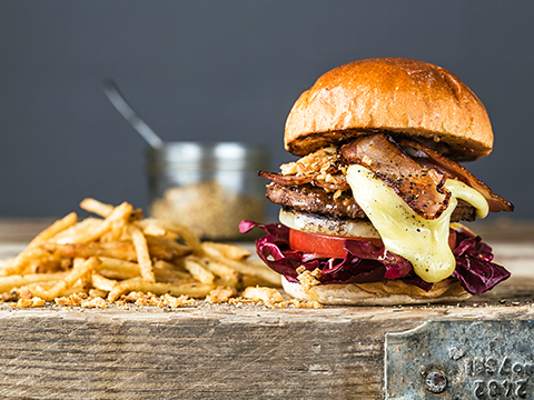 J.S.BURGERS CAFE