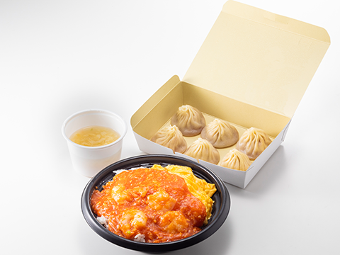 ランチ限定メニュー各種（丼＋スープ＋小籠包or麺類＋小籠包）※丼はお選びいただけます