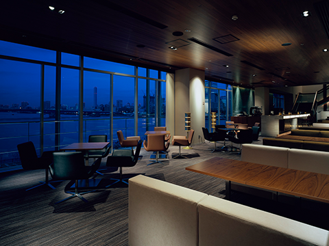 咖啡廳和酒吧 LOUNGE Breathe