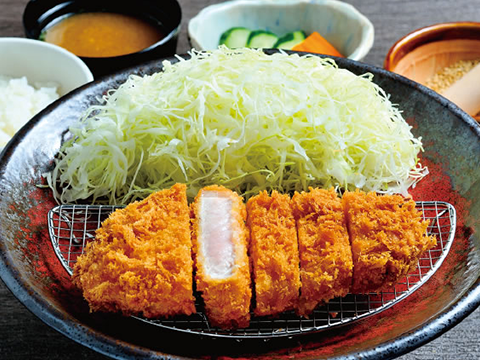 とんかつ やまと