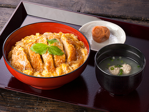 炸雞排蓋飯