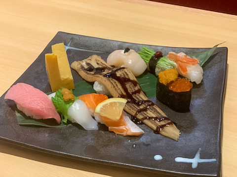 Sapporo Fish Market No. 57 Ikiiki Sushi