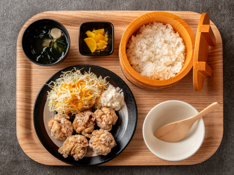おおさかうまいもん食堂　佐海屋