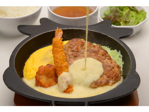 粗挽き ぎゅうばーぐ 大和亭