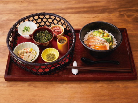 和カフェ Tsumugi