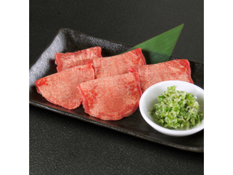 焼肉 利久