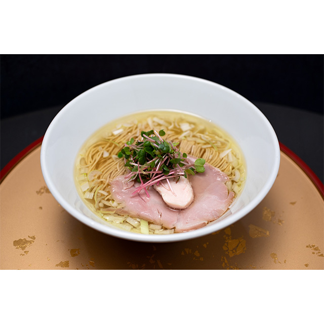 塩ラーメン 850円