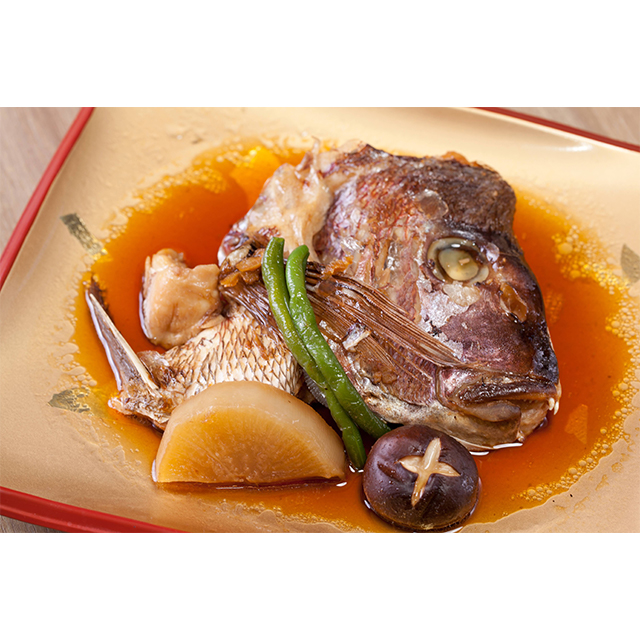 兜付きカマの煮付け/豊かな出汁と食材の絶妙な組み合わせが美味。