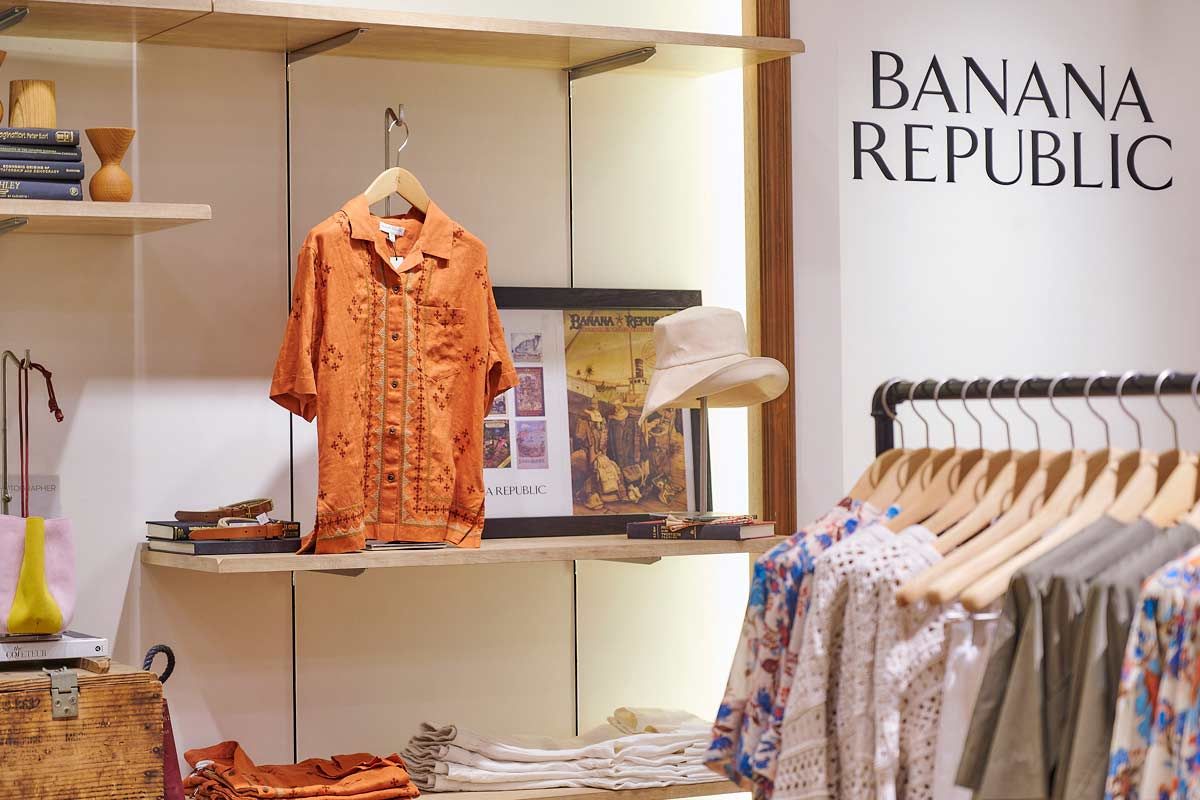 將旅行的感覺融入日常生活。 Banana BANANA　REPUBLIC男裝專賣店在COREDO Muromachi 3 開幕。